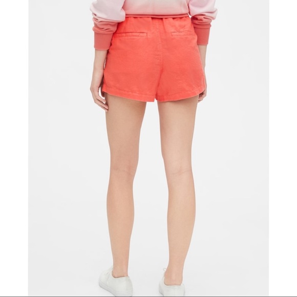 Last chance! Utility Shorts in Linen-Cotton - Picture 2 of 4